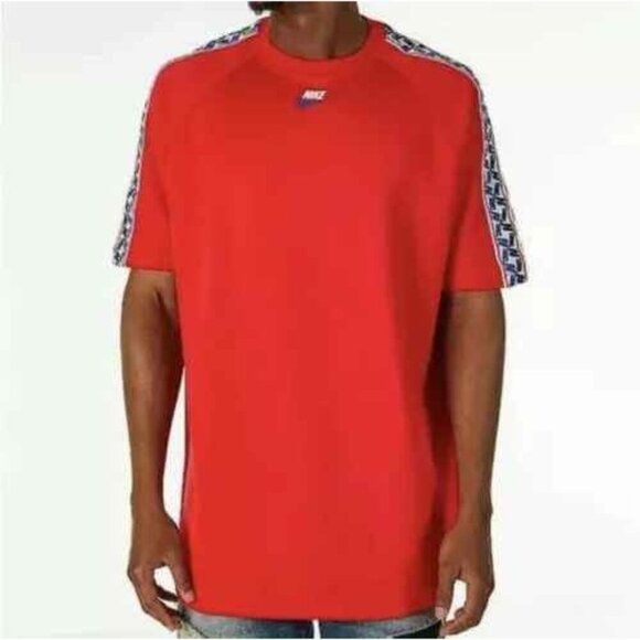 NEW Men's Nike Sportswear Athletic Red Short Sleeve Shirt, Size S - Picture 3 of 4